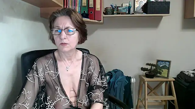 katemodel online show from 05-31-26, 07:59