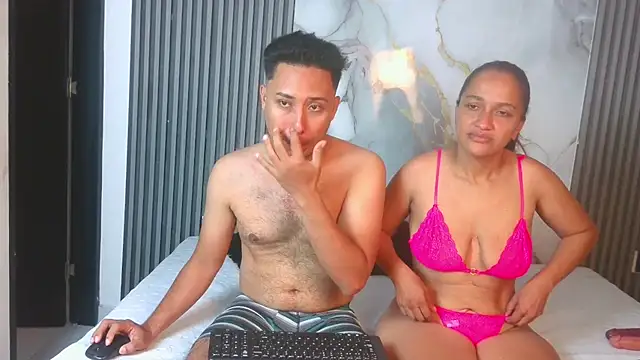 LunandCarlos online show from 05-21-26, 03:08