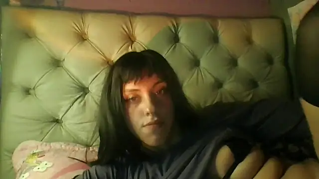 mimi miauu online show from 05-06-26, 03:24