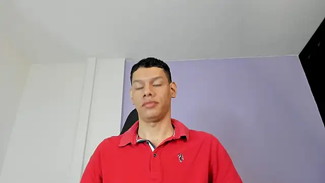 Snapshot of milo_cruz_ chatting on 07-25-26, 01:08 milo cruz online show from 07-25-26, 01:08