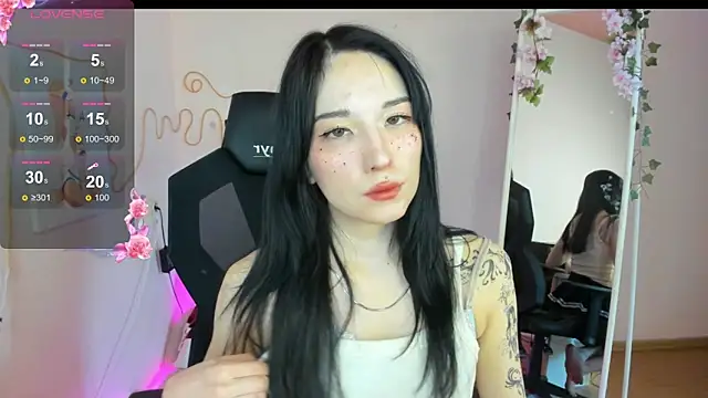 AliceeinWonderlanddd online show from 03-27-26, 08:37