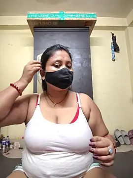 Curvy Trisha online show from 05-30-26, 02:58