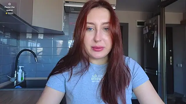 EvangelinFox online show from 03-26-26, 08:20