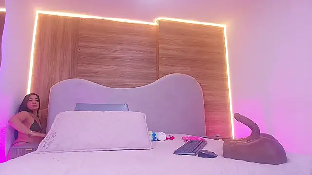 shaina adams online show from 03-21-26, 11:59