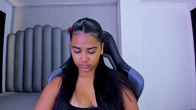 Shirleytaylor- online show from 04-18-26, 11:47