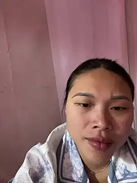 Emxinhka1 online show from 04-10-26, 11:59