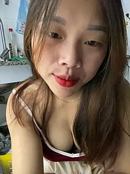 Emxinhka1 online show from 07-19-26, 12:47