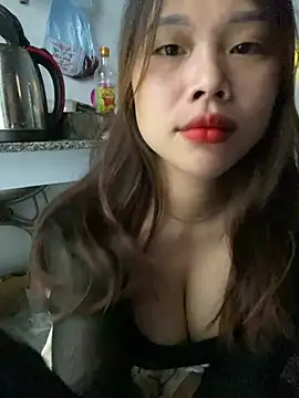 Emxinhka1 online show from 07-21-26, 03:09