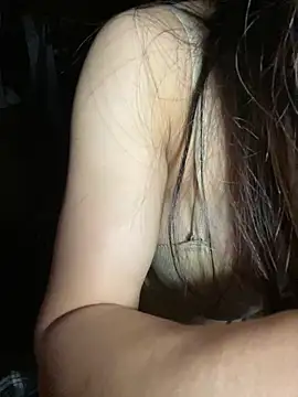 uyensexy online show from 04-17-26, 02:31