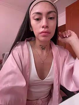 Snapshot of Bonny_Eva chatting on 05-23-26, 03:49 Bonny Eva online show from 05-23-26, 03:49