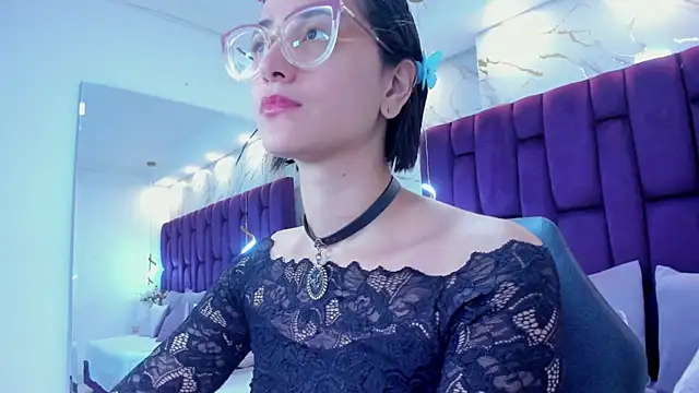 crystalstonee online show from 02-16-26, 09:44