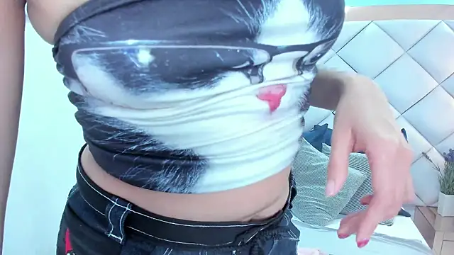 crystalstonee online show from 03-24-26, 10:26