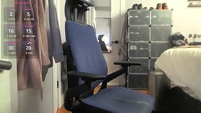 jomanf slut online show from 02-17-26, 10:12