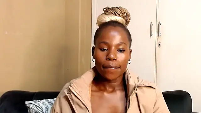 AppleAsss online show from 04-29-26, 08:15