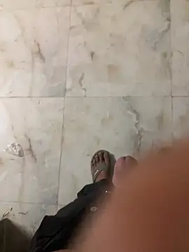 indianbull001 online show from 03-11-26, 10:16