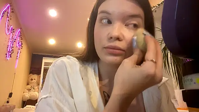 PowderedTalc online show from 02-02-26, 04:06