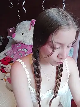 MimiSoftie online show from 04-07-26, 08:20