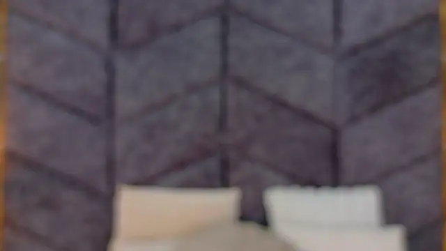 AnnieRouse   online show from 03-18-26, 11:57