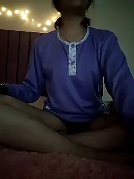Snapshot of Lexdream chatting on 03-23-26, 03:21 Lexdream online show from 03-23-26, 03:21