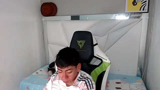 Liarr  online show from 02-22-26, 08:07