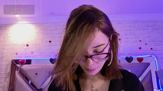 HarperrWest online show from 04-11-26, 08:35