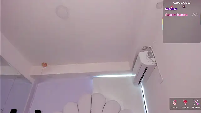 kim anaira online show from 02-10-26, 05:17