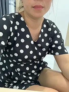 Snapshot of Baby-lovely69 chatting on 06-16-26, 06:05 Baby-lovely69 online show from 06-16-26, 06:05