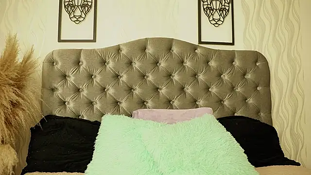 katt eyes  online show from 03-15-26, 01:28