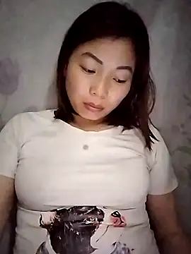 Ella-aa online show from 04-20-26, 05:37