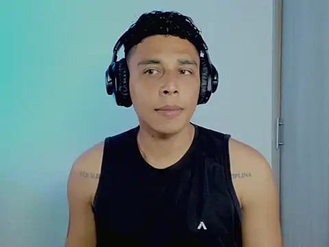 nilo2021 online show from 05-13-26, 08:16