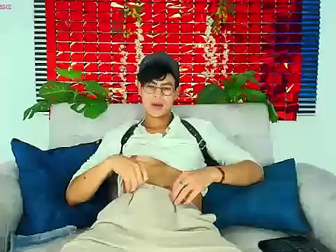 ThiiagoSaeenz online show from 02-16-26, 03:57