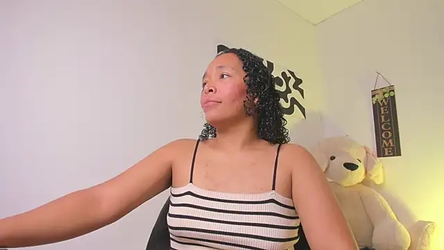 Nia13 online show from 02-26-26, 01:04