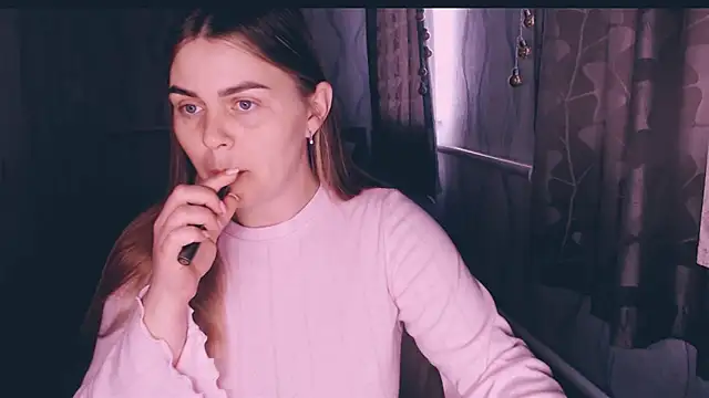 MagicKatarina  online show from 03-12-26, 05:02