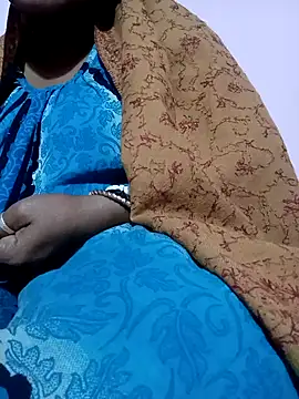 Snapshot of ROMASARKAR chatting on 02-02-26, 03:33 ROMASARKAR online show from 02-02-26, 03:33