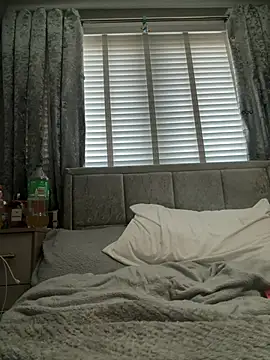 Milssweetx online show from 04-02-26, 08:01