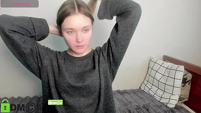 Elina X online show from 05-10-26, 01:38