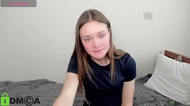 Elina X online show from 05-25-26, 01:17