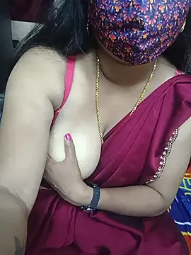 Snapshot of Madhusri_Tamil_Telugu chatting on 07-24-26, 03:54 Madhusri Tamil Telugu online show from 07-24-26, 03:54