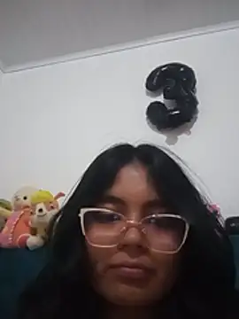 luna velveth online show from 03-11-26, 06:47