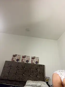 Annie bonnie  online show from 05-29-26, 11:41