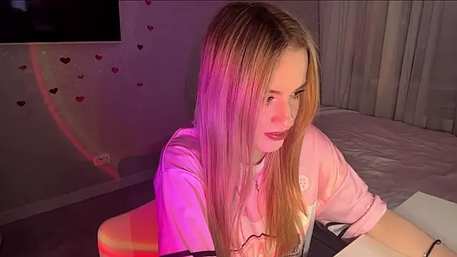 Between Eeys online show from 02-25-26, 03:10