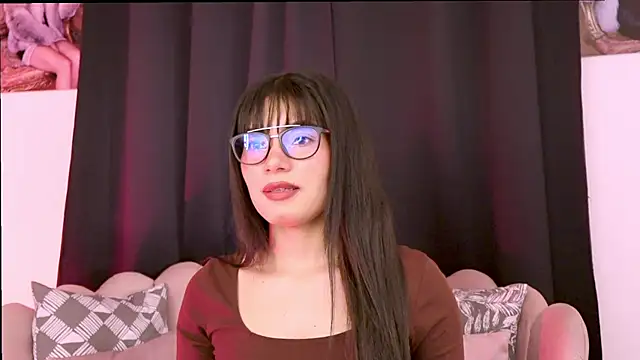 dakotacollins  online show from 04-09-26, 02:55