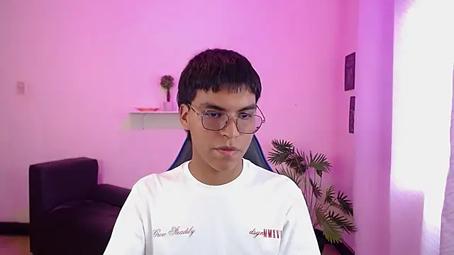 Maecum18 online show from 04-01-26, 09:12