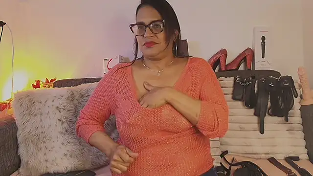 Angela mature49 online show from 04-10-26, 03:45