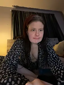 JulietteLatte online show from 02-01-26, 02:32