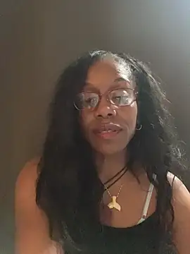 NatalieGainer goodies online show from 05-21-26, 03:02