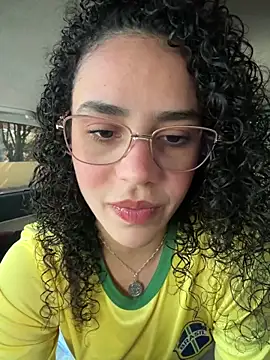 SirenStell0 online show from 06-19-26, 04:33