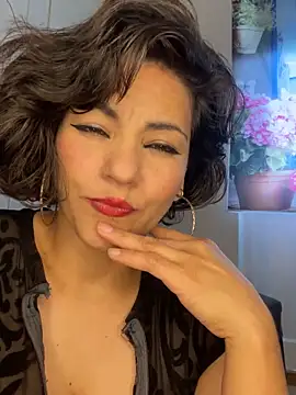 Snapshot of eva_luz chatting on 06-03-26, 02:33 eva luz online show from 06-03-26, 02:33
