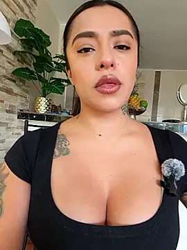 foxxy lover online show from 05-01-26, 06:23