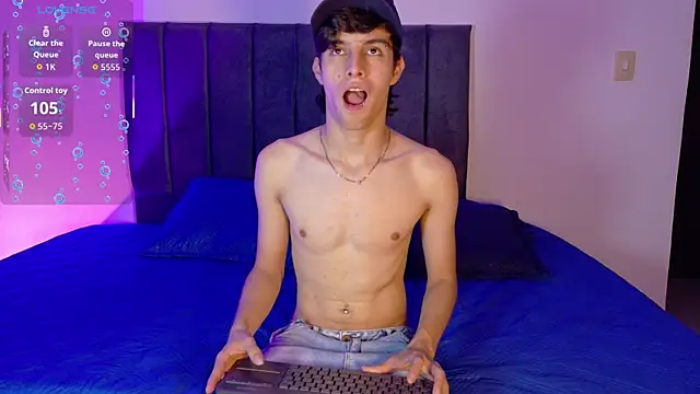 axxxel twink online show from 08-01-26, 02:11